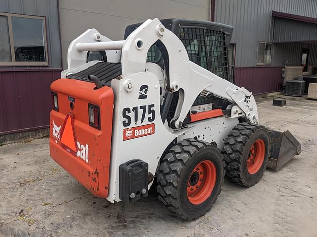 Image of Bobcat S175 equipment image 4