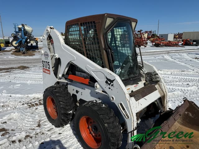Image of Bobcat S175 equipment image 2