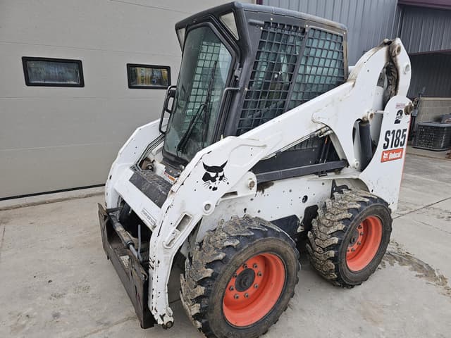 Image of Bobcat S185 equipment image 3