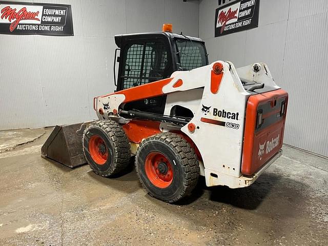 Image of Bobcat S300 equipment image 2