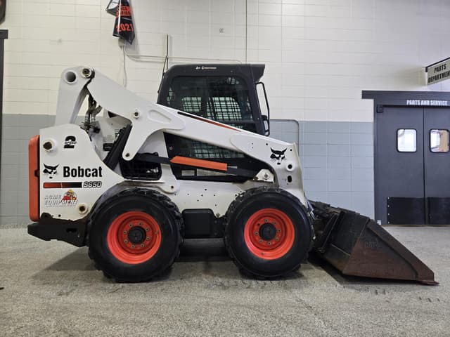Image of Bobcat S650 equipment image 4