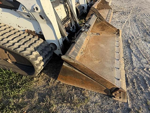 Image of Bobcat T650 equipment image 1