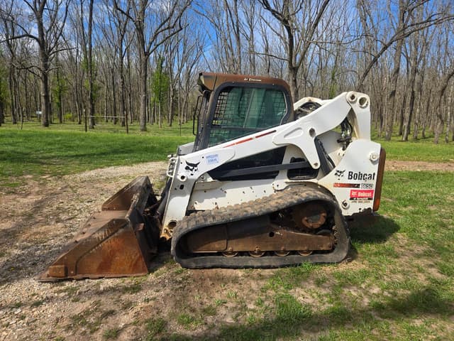 Image of Bobcat T650 equipment image 4