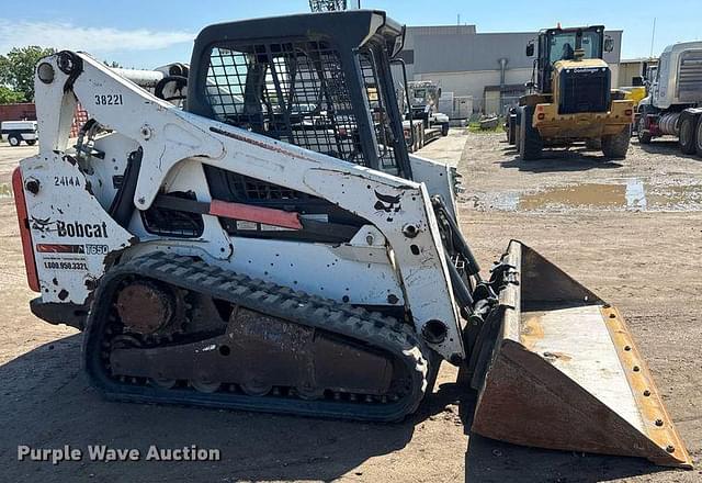 Image of Bobcat T650 equipment image 3