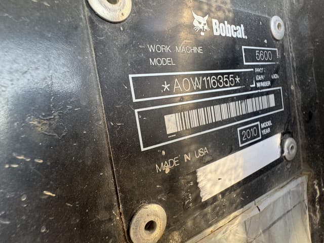 Image of Bobcat Toolcat 5600 equipment image 4