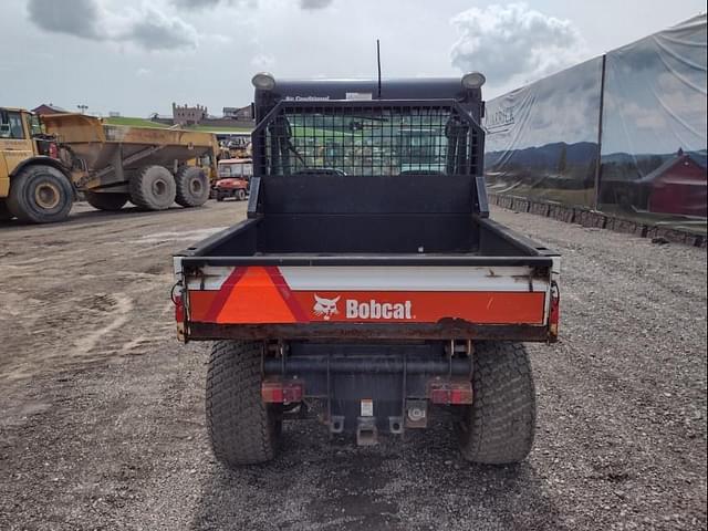 Image of Bobcat Toolcat 5600 equipment image 3