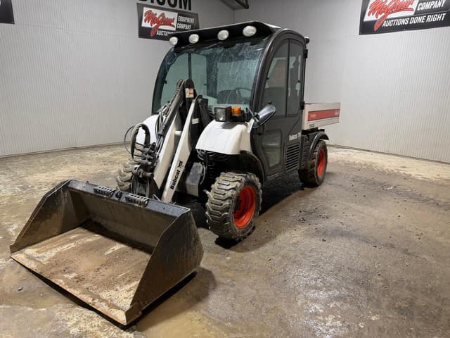Image of Bobcat Toolcat 5600 equipment image 1