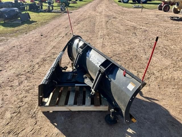 Image of Bobcat 84 Snow Blade equipment image 3