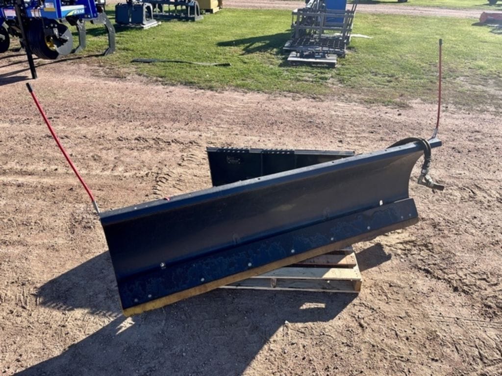 2010 Bobcat 84 Snow Blade Equipment Image0