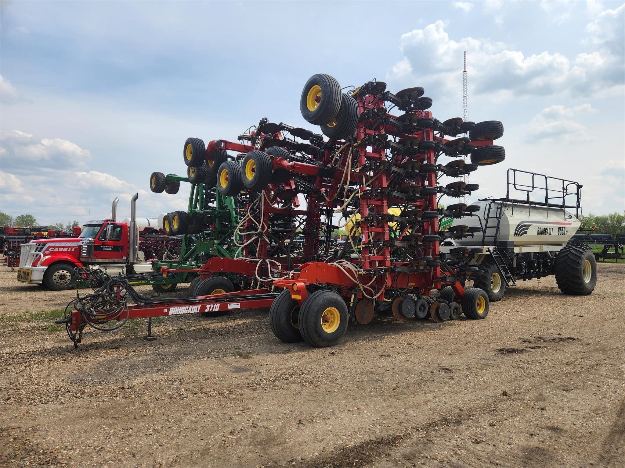 2010 Bourgault 3710 Equipment Image0