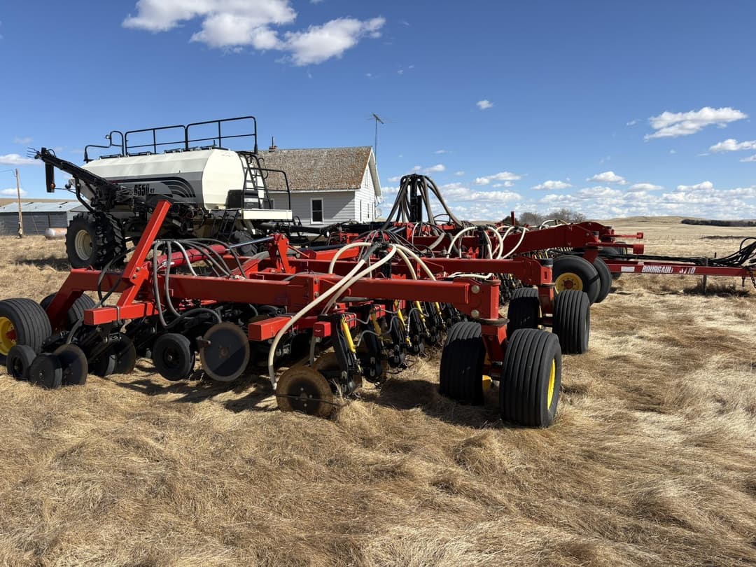 Image of Bourgault 3710 Image 0