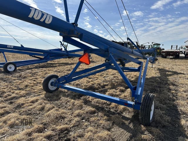 Image of Brandt 1070 equipment image 1