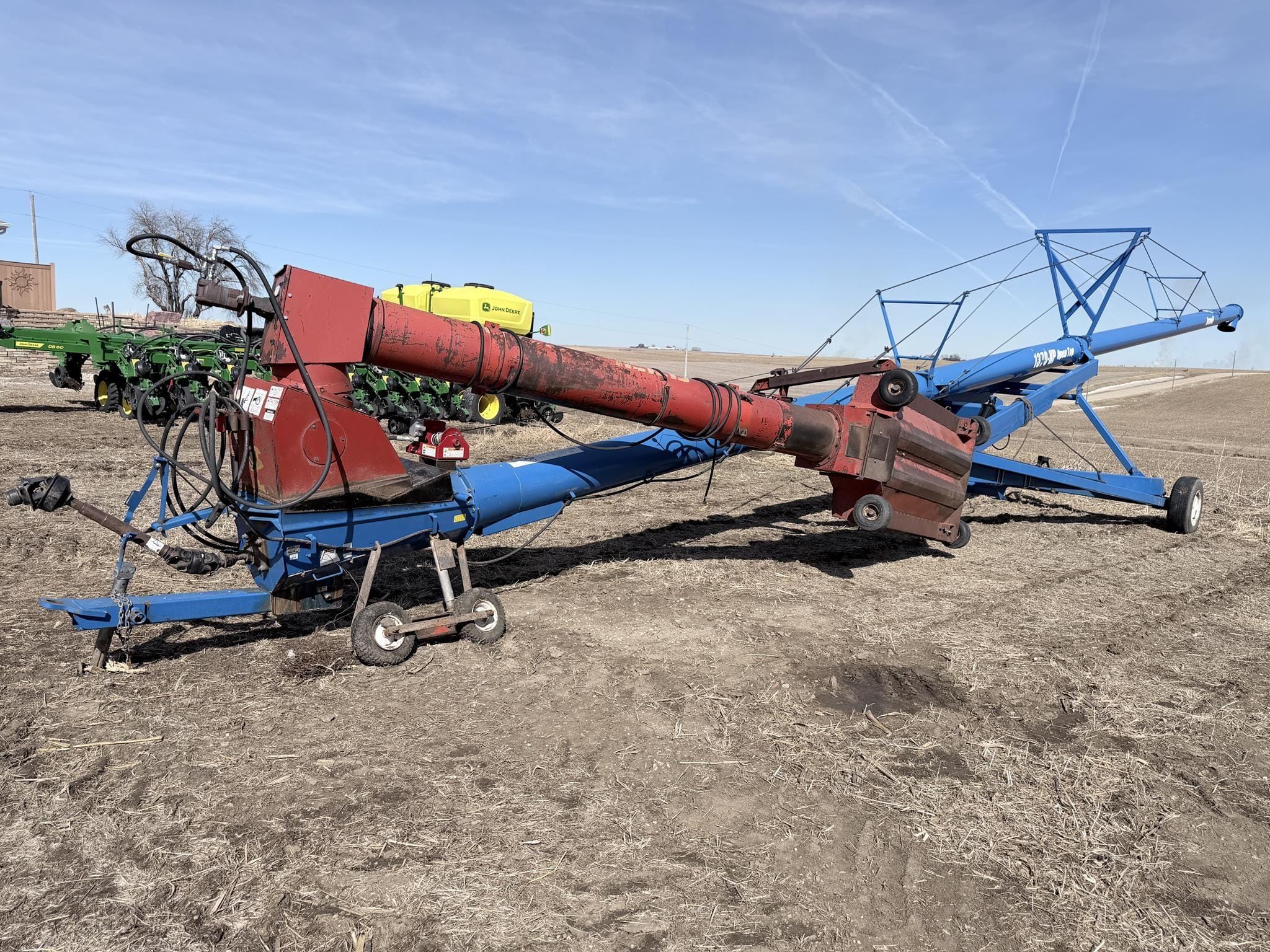 2010 Brandt 1070-HP Equipment Image0