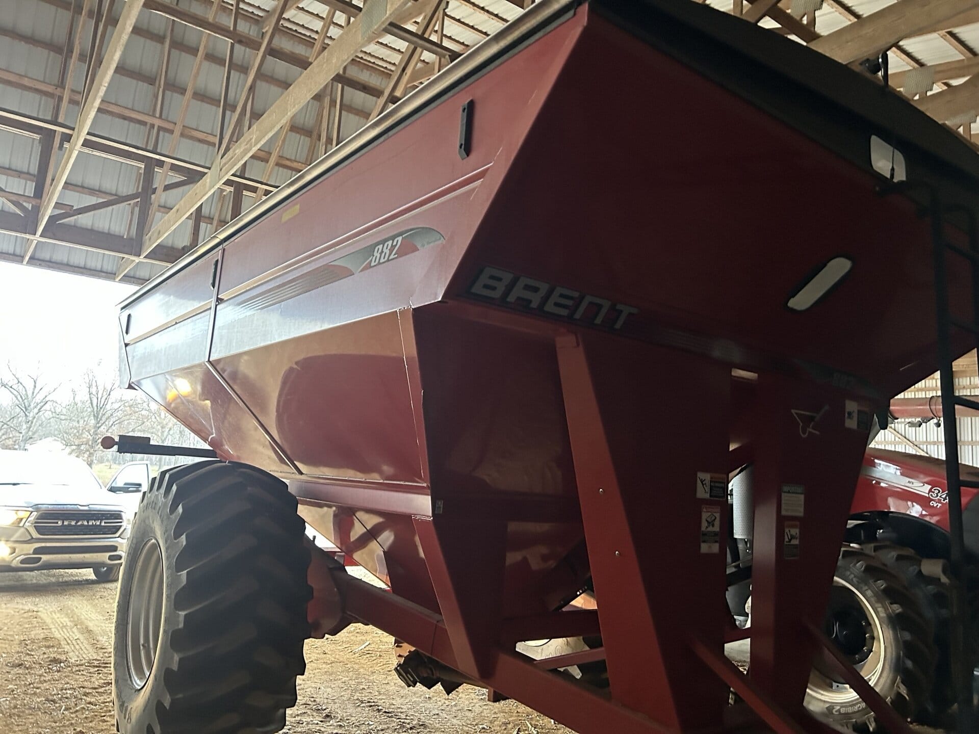 2010 Brent 882 Equipment Image0