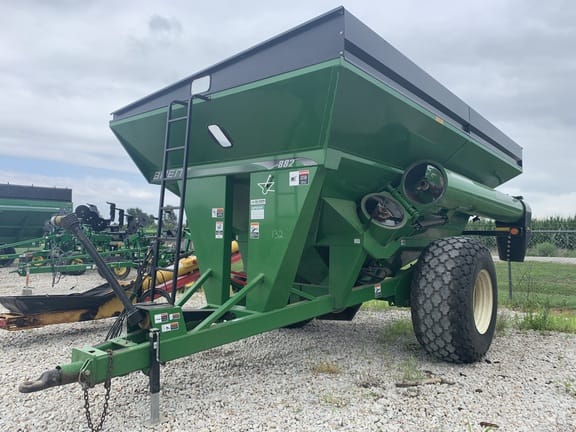 2010 Brent 882 Equipment Image0