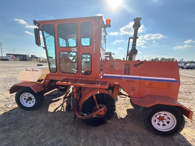 Image of Broce RJ350 equipment image 4