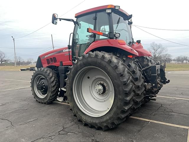 Image of Case IH Magnum 180 equipment image 2