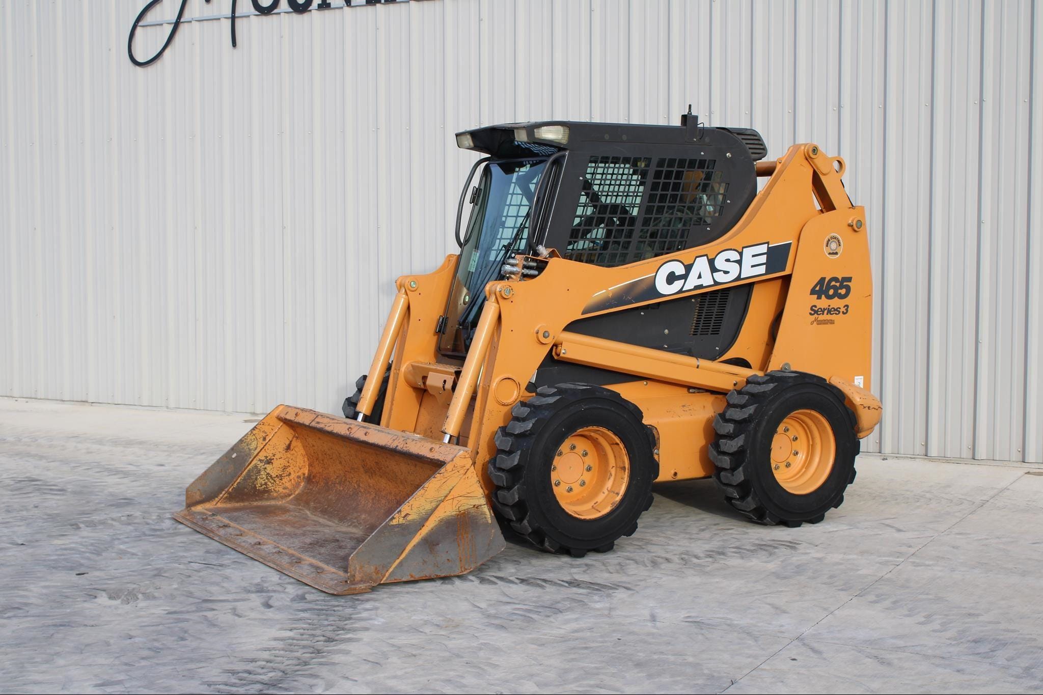2010 Case 465 Series 3 Equipment Image0