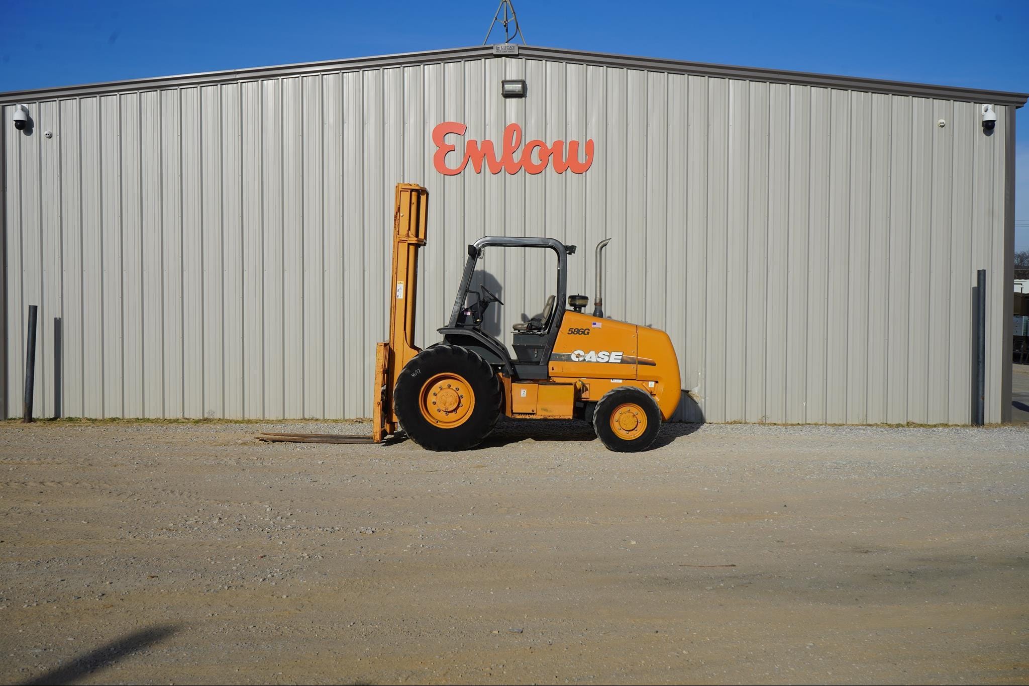 2010 Case 586G Equipment Image0