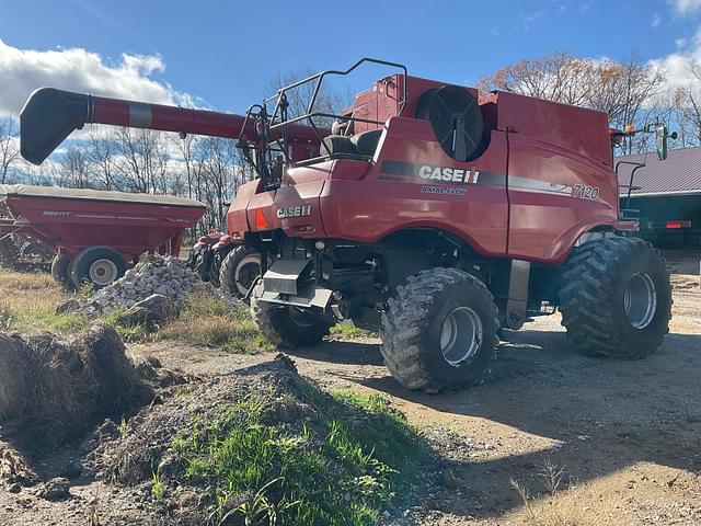 Image of Case IH 7120 equipment image 4