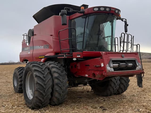 Image of Case IH 8120 equipment image 4