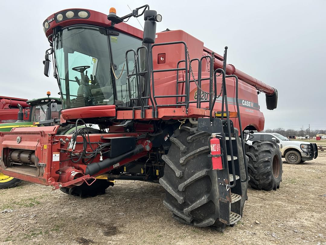 Image of Case IH 8120 Primary image