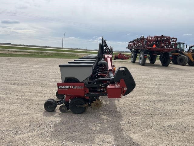 Image of Case IH 1230 equipment image 3