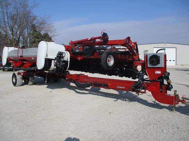 Image of Case IH 1240 equipment image 1