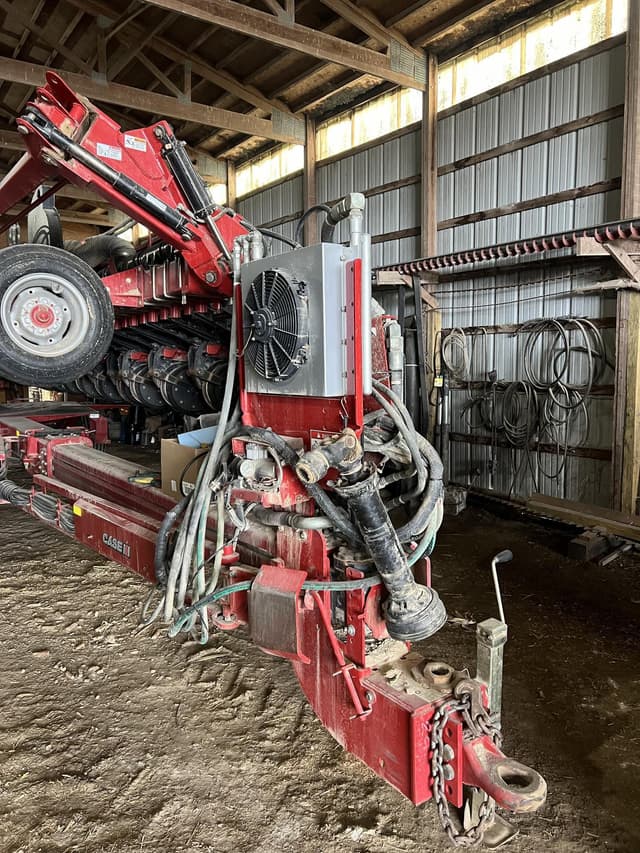 Image of Case IH 1240 equipment image 1