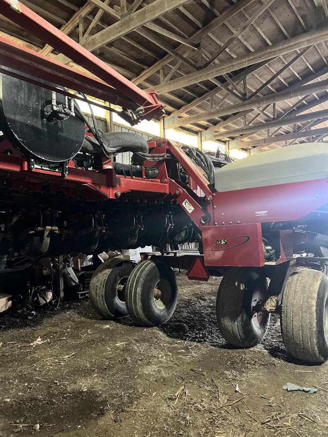 Image of Case IH 1240 equipment image 4