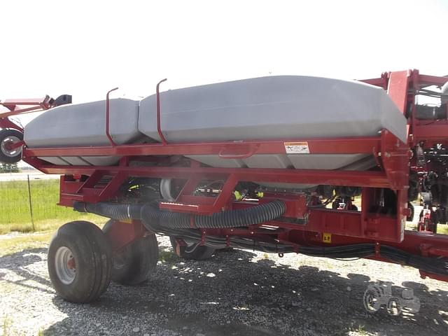 Image of Case IH 1240 equipment image 4