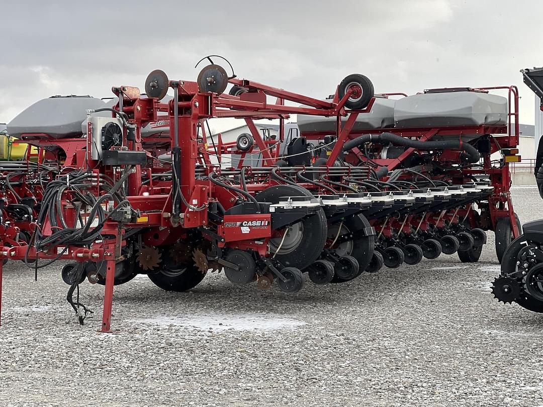 Image of Case IH 1250 Primary image