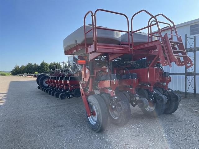 Image of Case IH 1250 equipment image 3