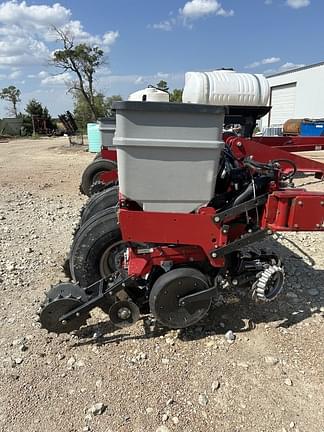 Image of Case IH 1250 equipment image 2