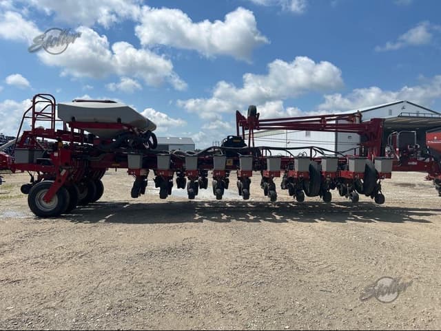 Image of Case IH 1250 equipment image 1