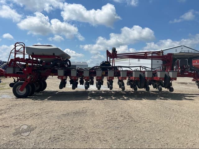 Image of Case IH 1250 equipment image 1