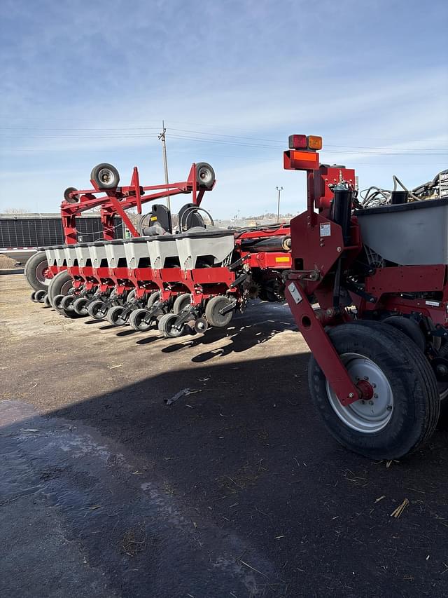 Image of Case IH 1250 equipment image 4