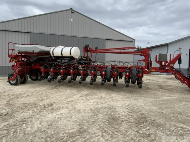Image of Case IH 1250 equipment image 3