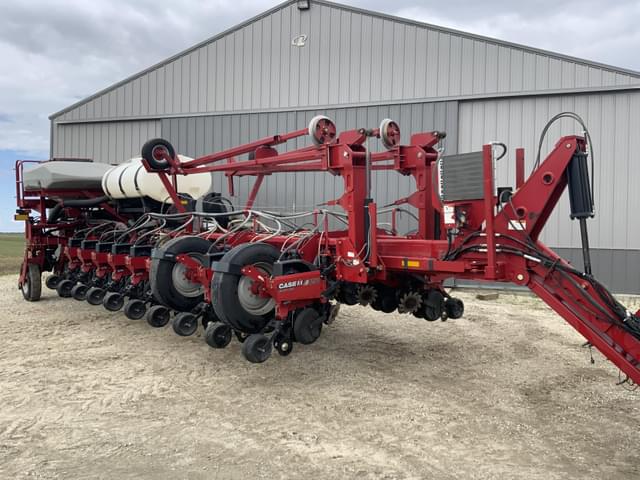 Image of Case IH 1250 equipment image 1