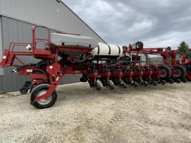 Image of Case IH 1250 equipment image 4