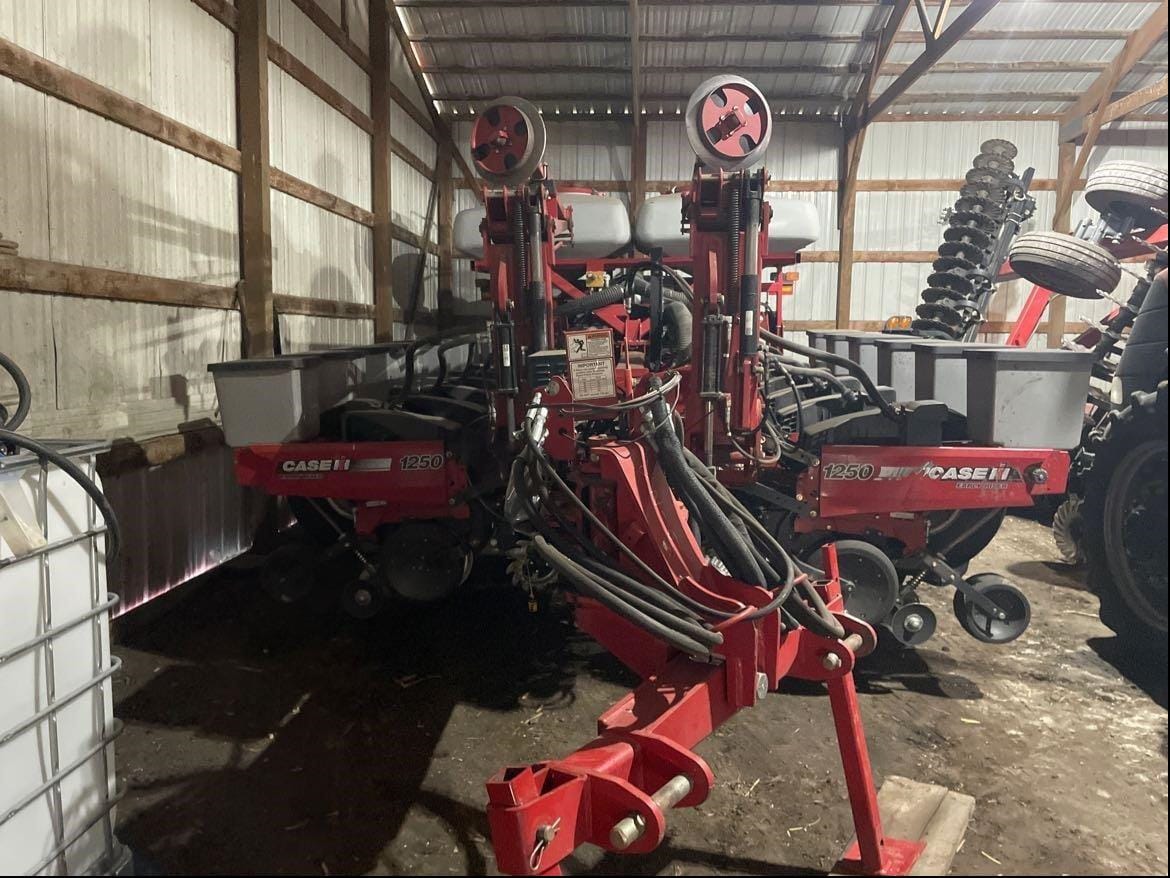 2010 Case IH 1250 Equipment Image0