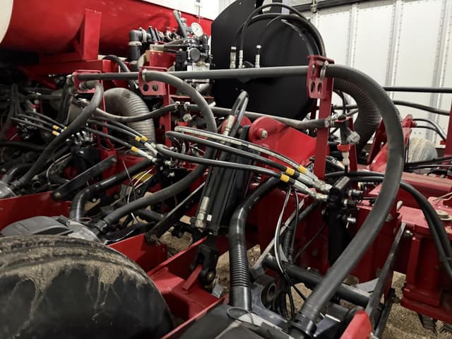 Image of Case IH 1250 equipment image 3