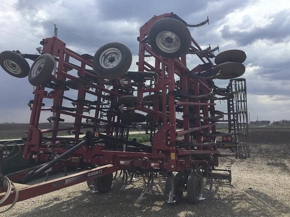 Image of Case IH 200 equipment image 4