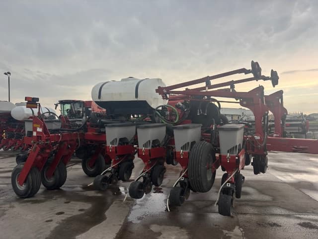 Image of Case IH 2150 equipment image 2