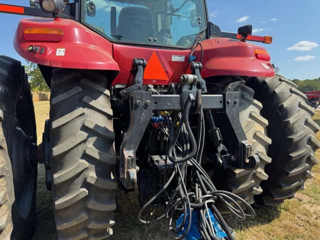 Image of Case IH Magnum 245 equipment image 2