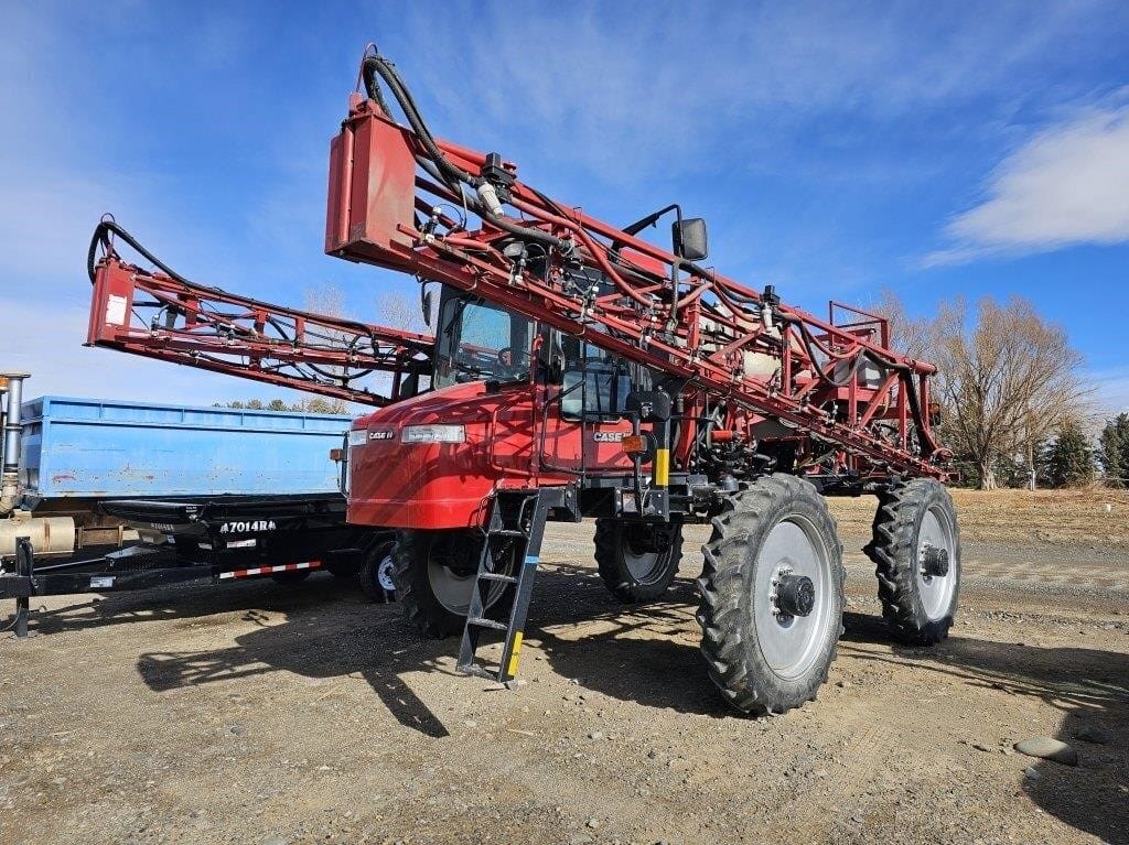 2010 Case IH SPX3185 Equipment Image0