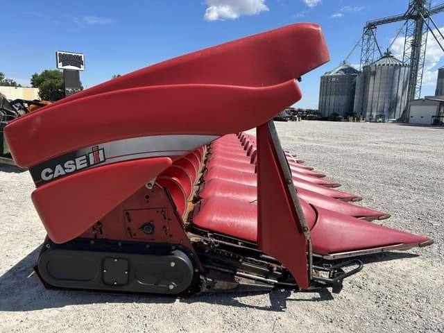 Image of Case IH 3212 equipment image 3