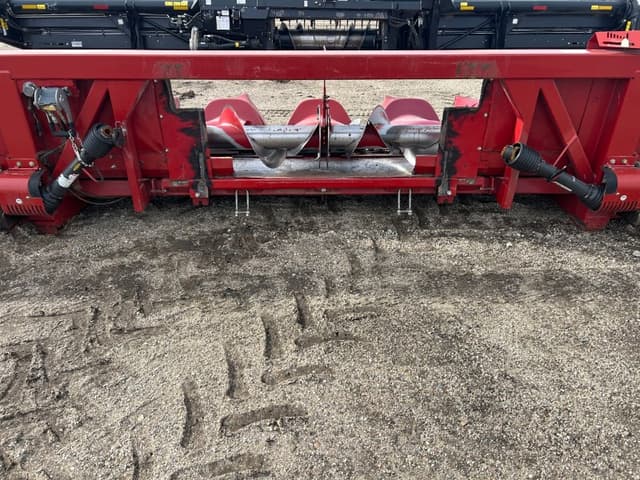 Image of Case IH 3212 equipment image 3