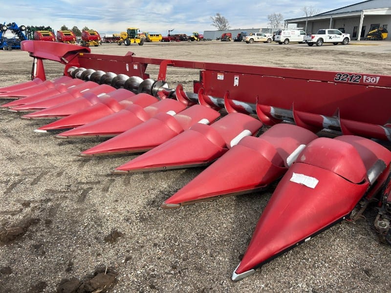 2010 Case IH 3212 Equipment Image0