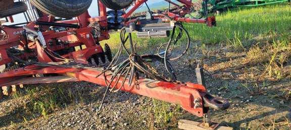 Image of Case IH 330 equipment image 3